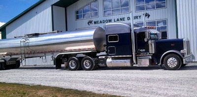 Larry Swisher's 2017 Peterbilt 389