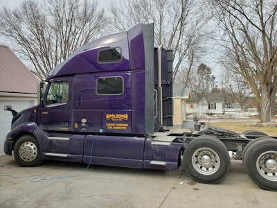 swift truck purple