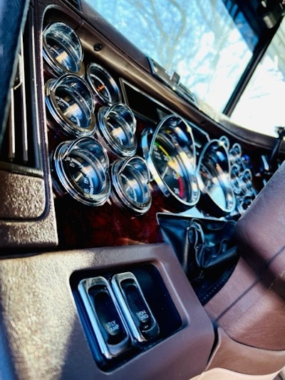 Tiffany and Jeremy Wallin coronado dash board.