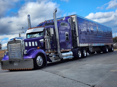 John Jaikes' 1999 Kenworth W900L