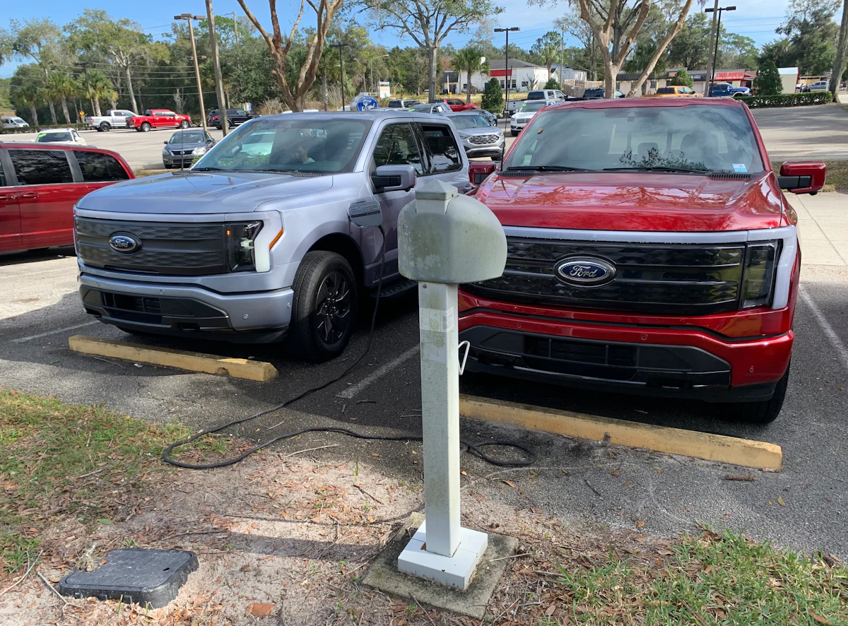 Ford Lightning battery production pause extends to entire Rouge plant - Vimarsana News