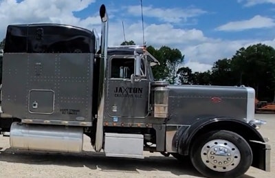 Mary Beach's 1994 Peterbilt 379