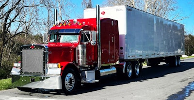 Ryan Eggers 2000 Peterbilt 379