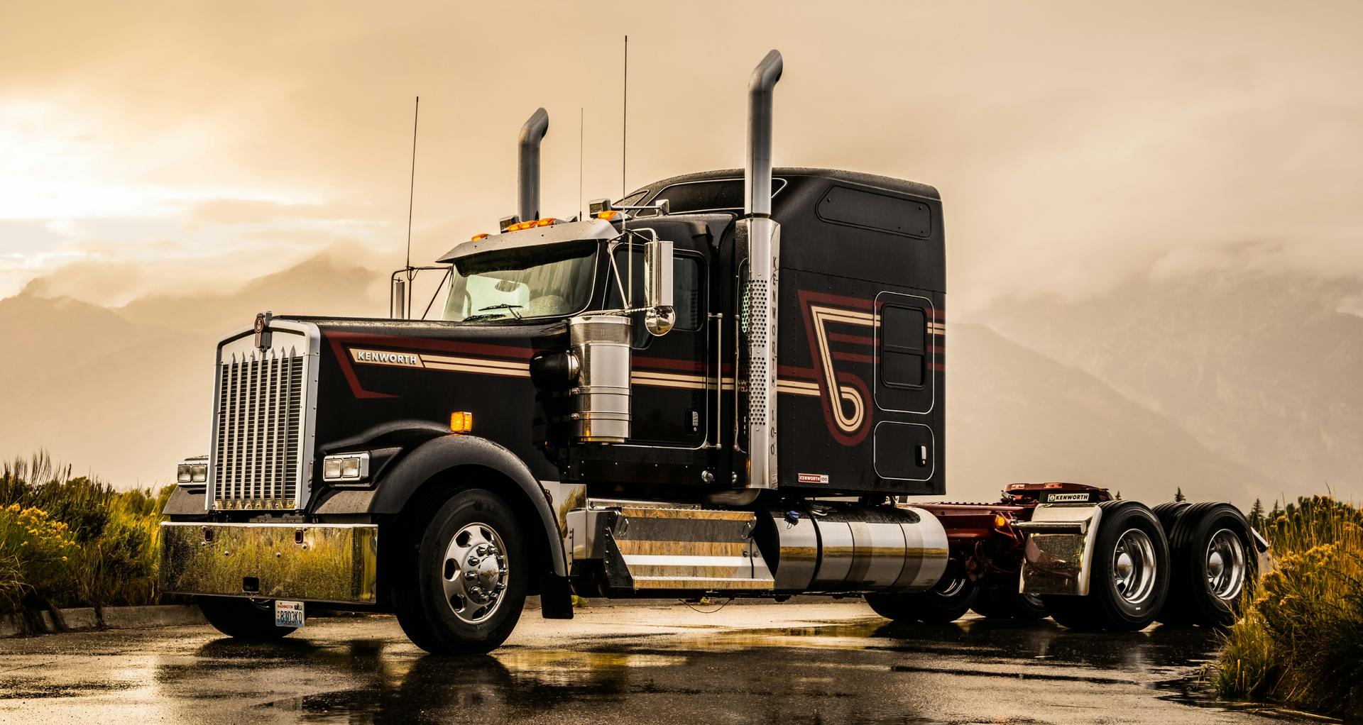 Okay, buckle up! Here's a comprehensive guide to buying a Kenworth motorhome, crafted to be informative, engaging, and optimized for search engines.