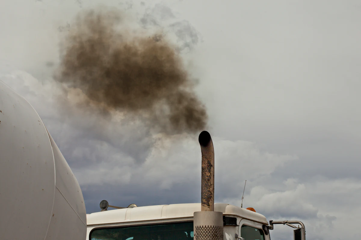 Senators seek to overturn recent EPA rule on heavy-duty truck emissions - Vimarsana News