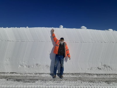 wyoming snow drift i-80