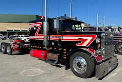 Troy Huddleston's 1991 Freightliner FLC