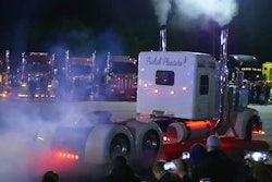 Diesel Freak's 2007 Kenworth W900 doing a burnout