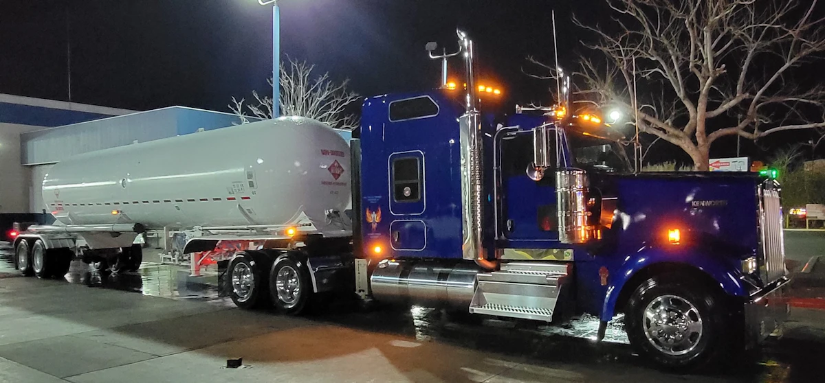 John Mohn's 2023 Kenworth W900L - Vimarsana News