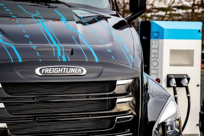 Freightliner eCascadia charging