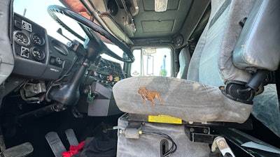 Interior of Tom Menges' 1986 Mack Super-Liner