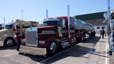 Justin Jaegers' 2023 Kenworth W900