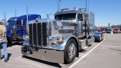 Kary Bryce's 2023 Peterbilt 389X