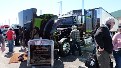 Rolan Nolt's 1995 Kenworth W900L