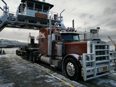 Jim Self's Peterbilt and tri-axle