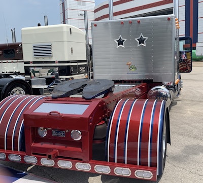 Terry Aslinger's 1996 Peterbilt 379EXHD rear view