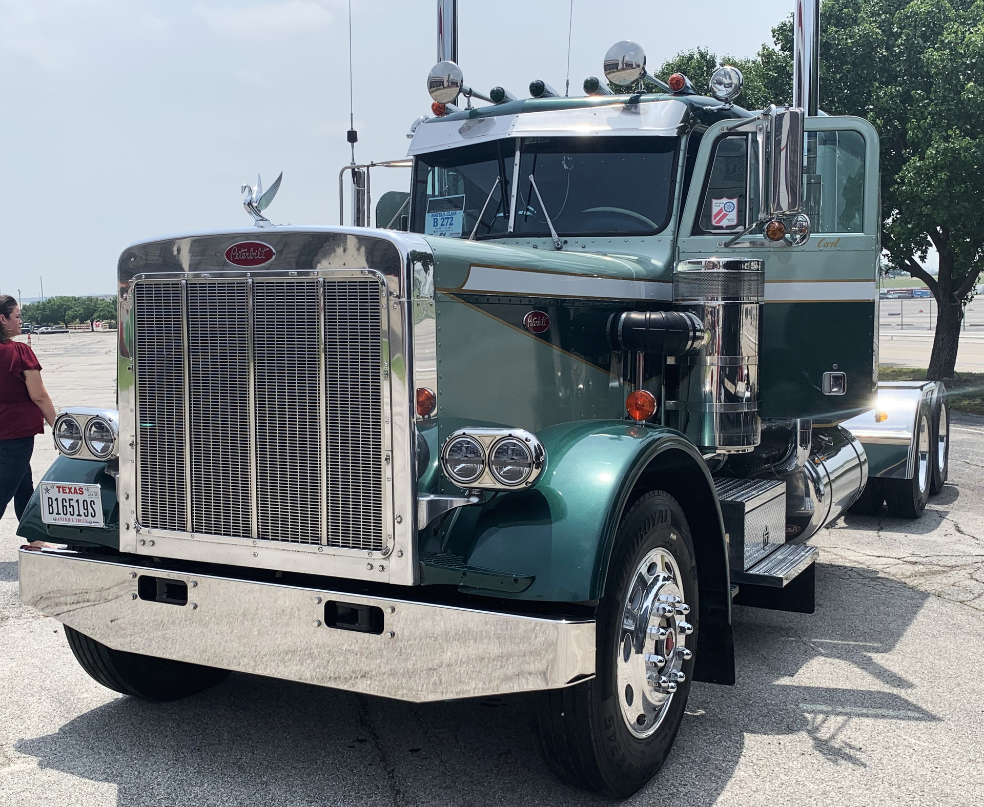 Trucks on-hand for Peterbilt's 2023 'Pride & Class' truck show