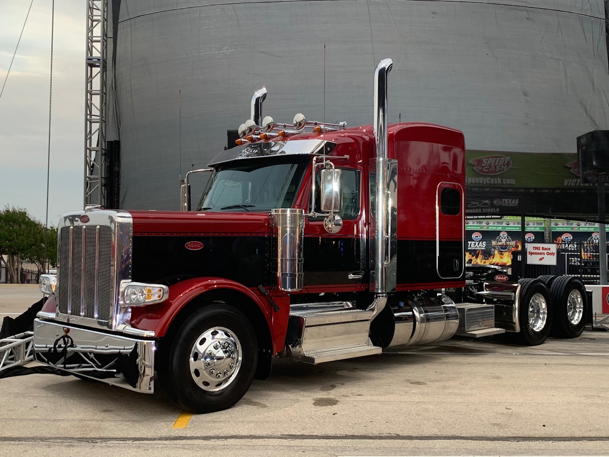 POLL Your quick take on the look of Peterbilt's new 589? Overdrive