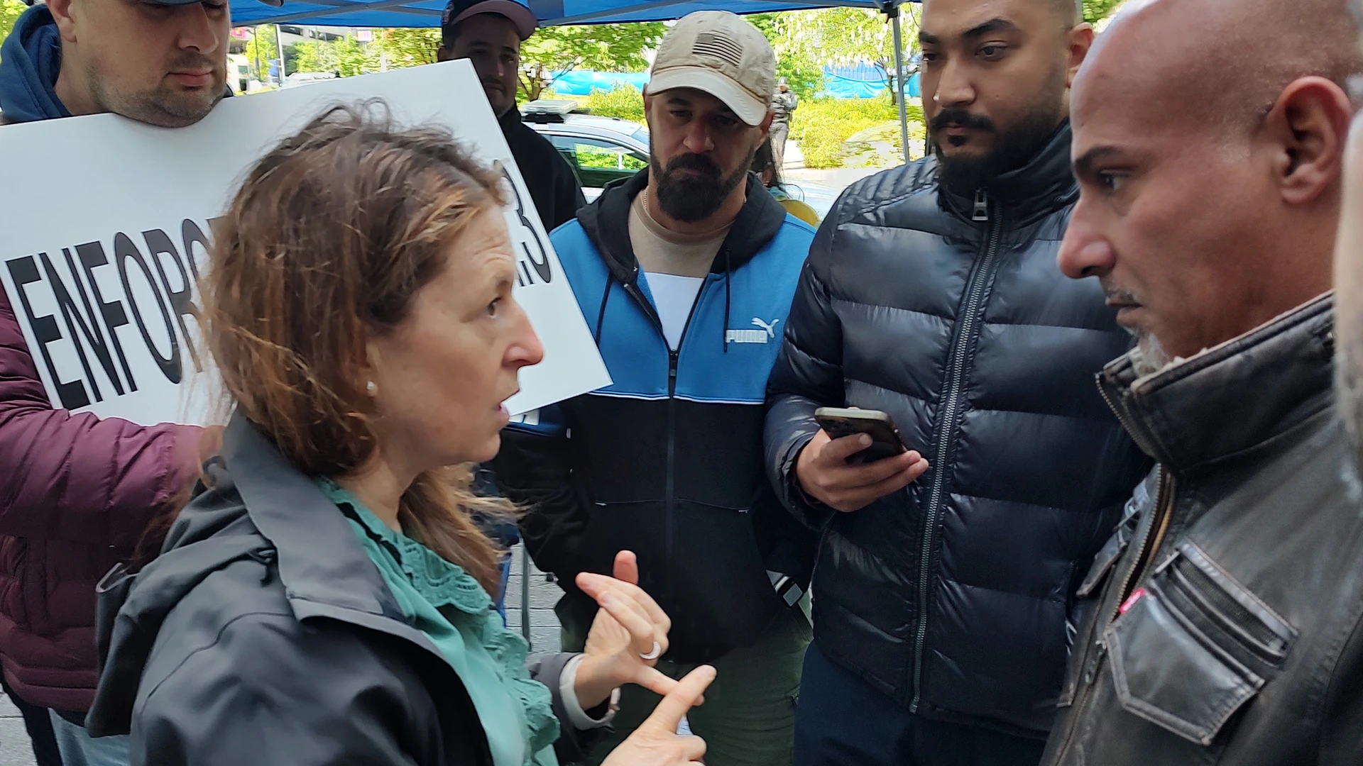 Truckers meet with FMCSA officials during D.C. demonstration - Vimarsana News