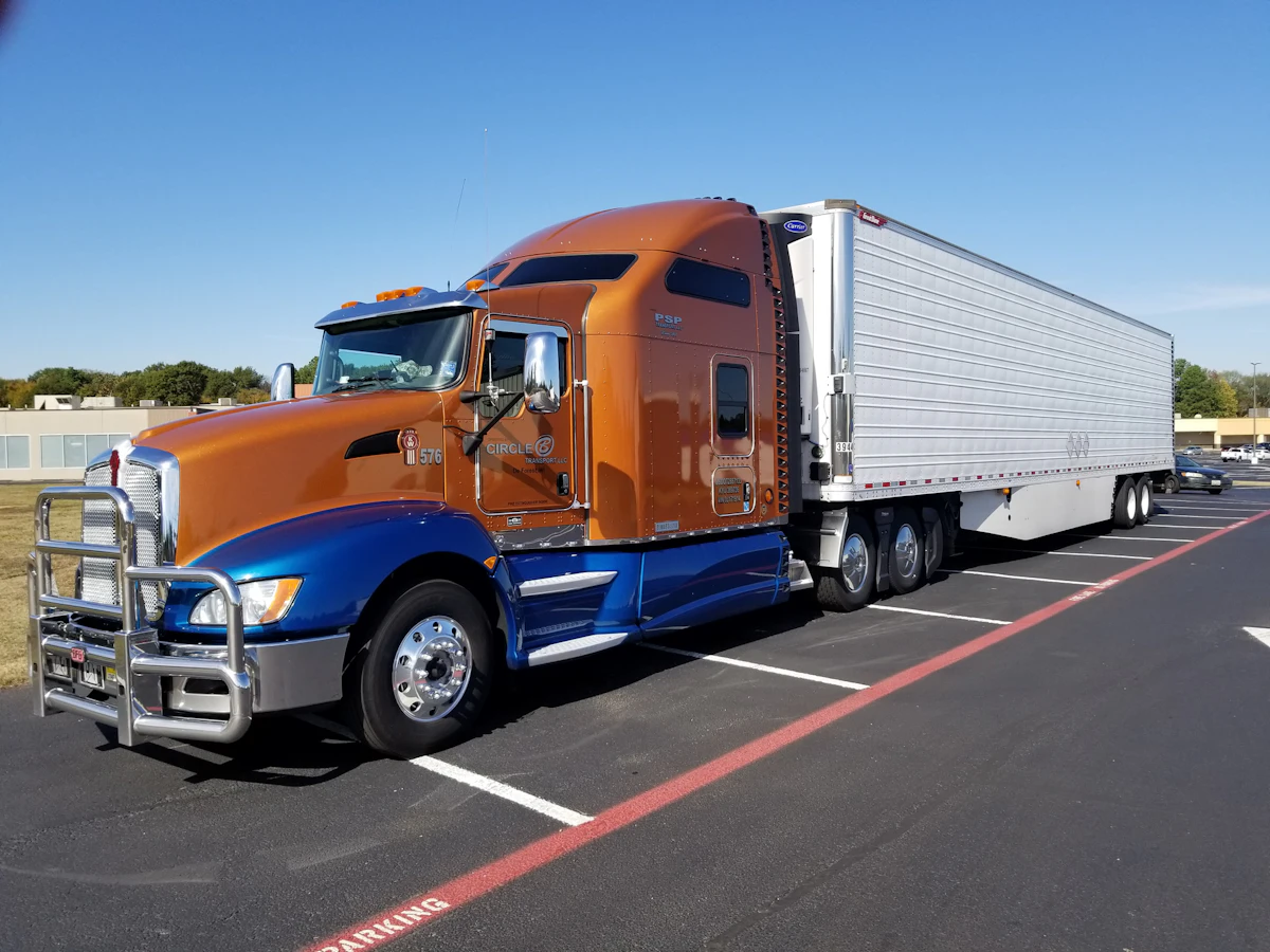 Pat Pozanc's 2016 Kenworth T660 - Vimarsana News