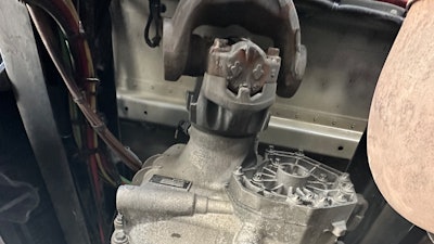 DT12-DA transmission with little clearance space for PTO