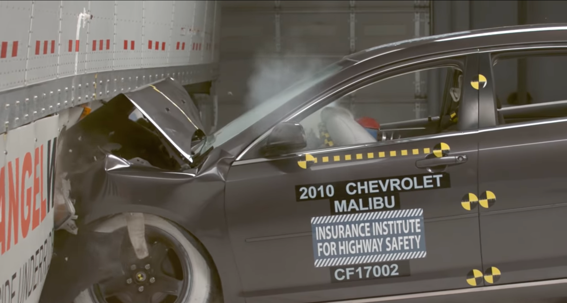 Side underride guard crash test