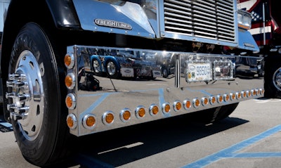 Front bumper of Jason Earlywine's 1989 Freightliner
