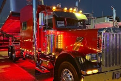 Carson Mullins' 2007 Peterbilt 379