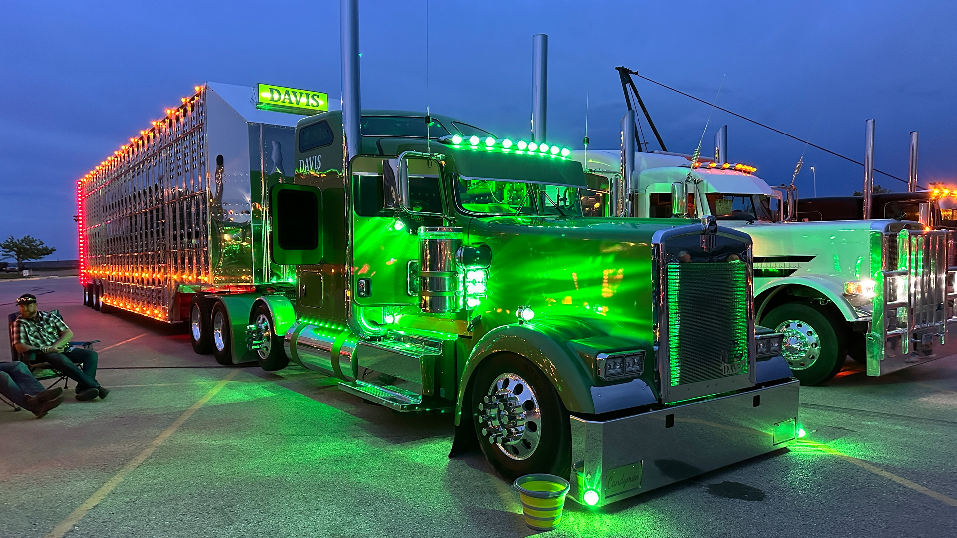 Cody Davis' 2022 Kenworth W900L at night