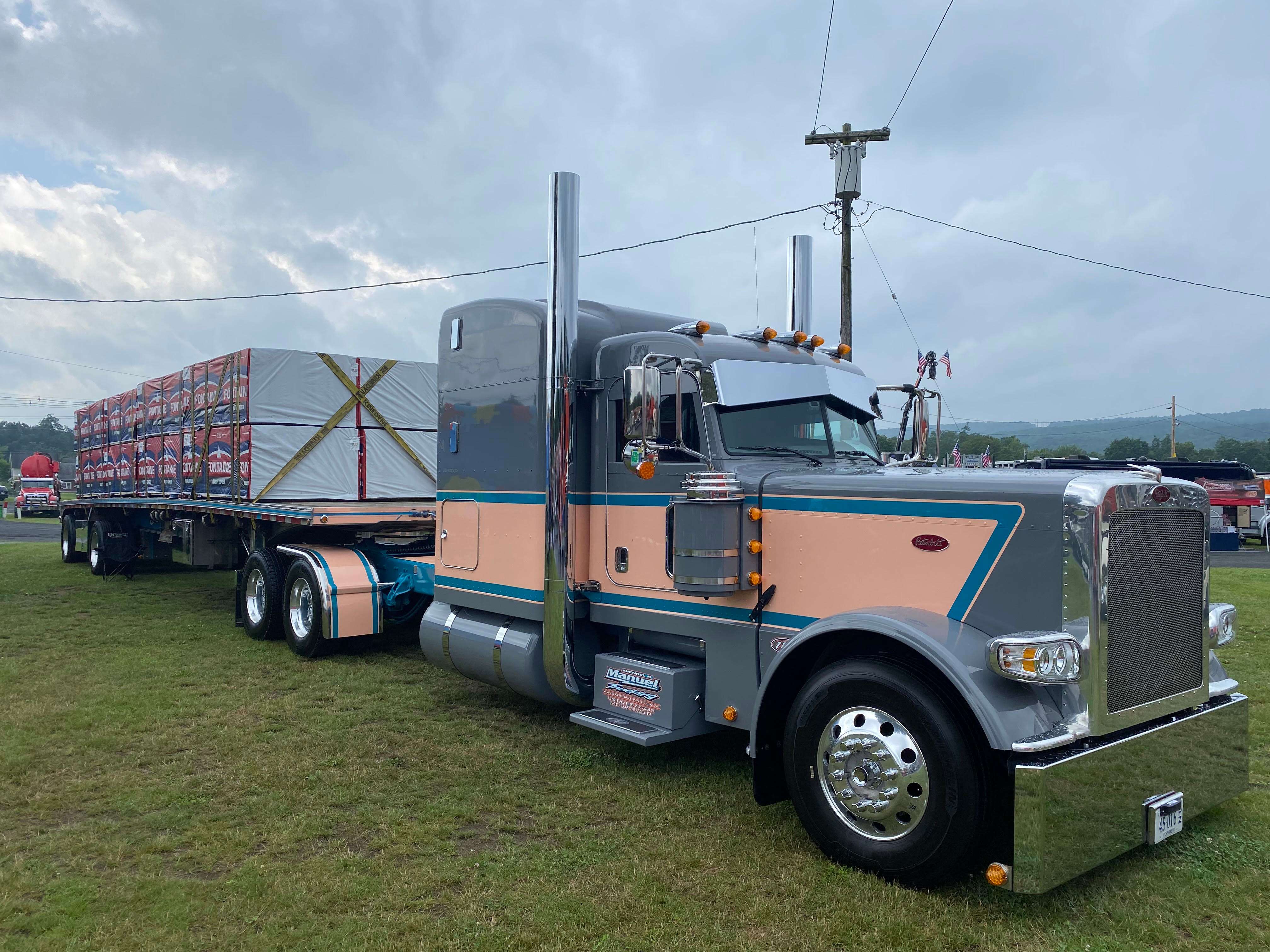 peterbilt gearjammer truck show