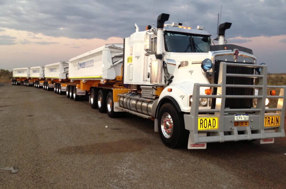 Mick Jaska's 2015 Kenworth T909 - Vimarsana News