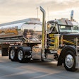 Altom Transport's 2001 Peterbilt 379