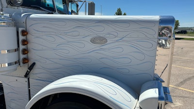 flames on Jake Bast's 2001 Peterbilt 379