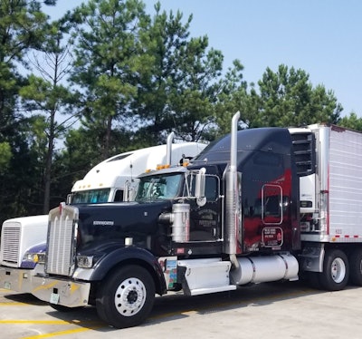 Terence Charles' 2006 Kenworth W900