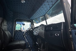 Interior of Mauricio Soto's 2005 Peterbilt 379