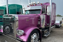 Chris Homfeld's 2000 Peterbilt 379