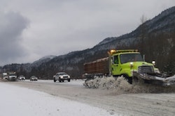 Snoqualmie Pass WSDOT snow plow