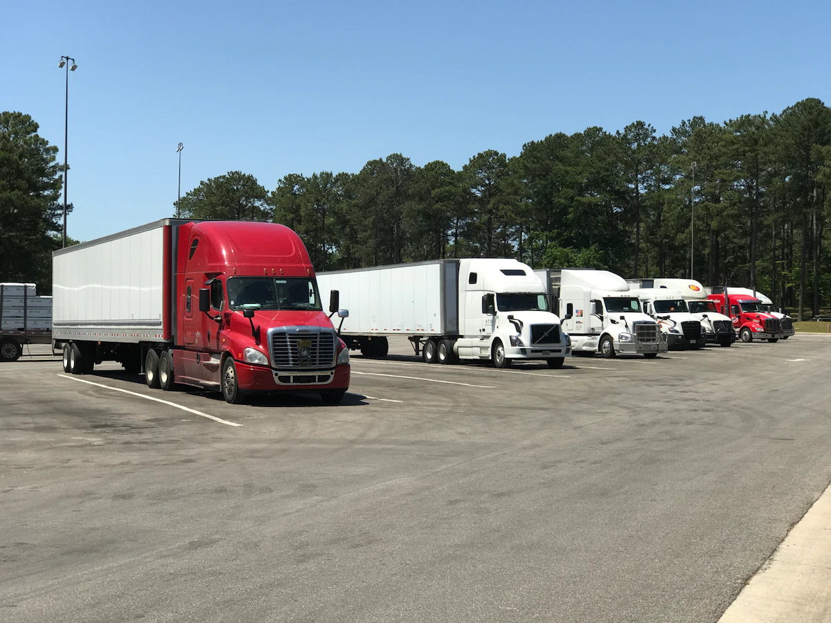 New York wants truckers' input on parking challenges, opportunities - Vimarsana News