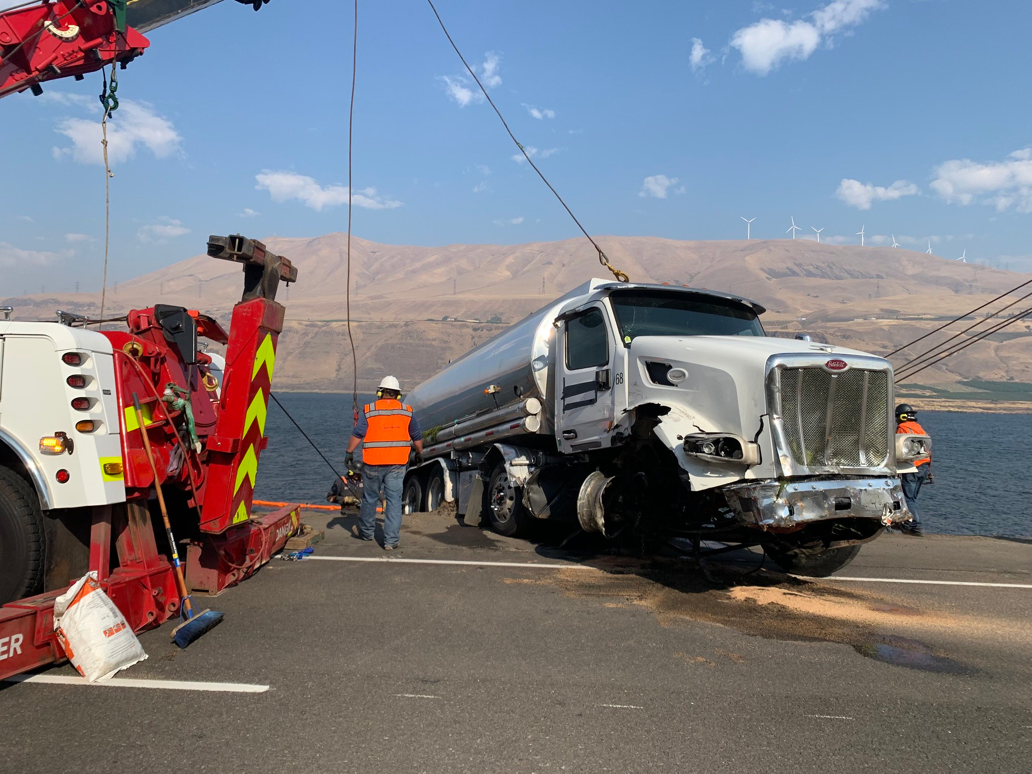 How truckers can fight predatory towing bills | Overdrive