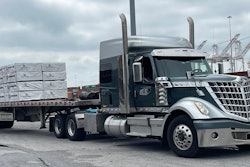 ELS flatbed truck