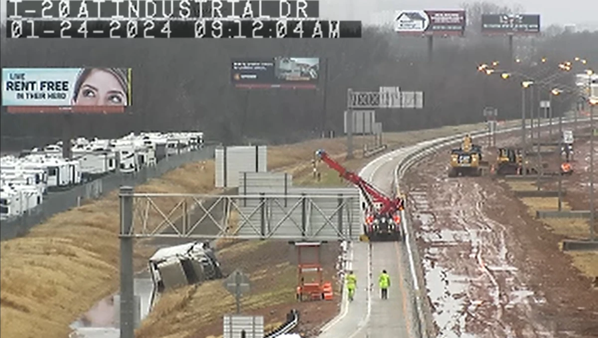 Trucks barred from section of I-20, and citations are flying - Vimarsana News