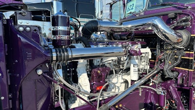 3406E 2WS Cat engine in Conrad Shada's 2020 Peterbilt 389