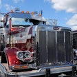 Scott Carder's Peterbilt 379 tritoon boat