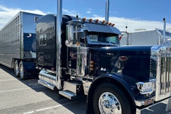 Austin Kiser's 2002 Peterbilt 379