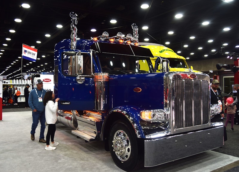 Peterbilt's new Model 589 'genuine accessories' packages Overdrive