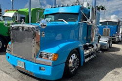 Raiko Graveran's 1995 Freightliner FLD120