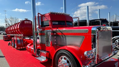 Troy Massey's 2005 Peterbilt 379 and 2021 Galyean tanker