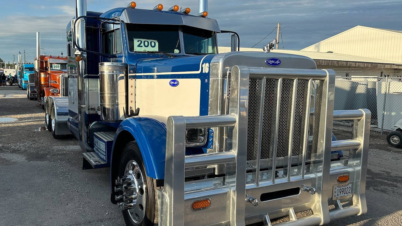 James Frenya's 1995 Peterbilt 379