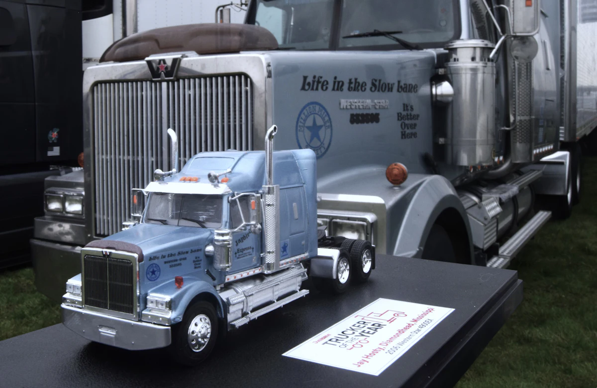 New seat, custom replica: Trucker of the Year Jay Hosty recognized - Vimarsana News