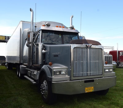 Jay Hosty's 2006 Western Star 4900EX